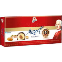 Конфеты Halloren Mozart Kugeln с марципаном